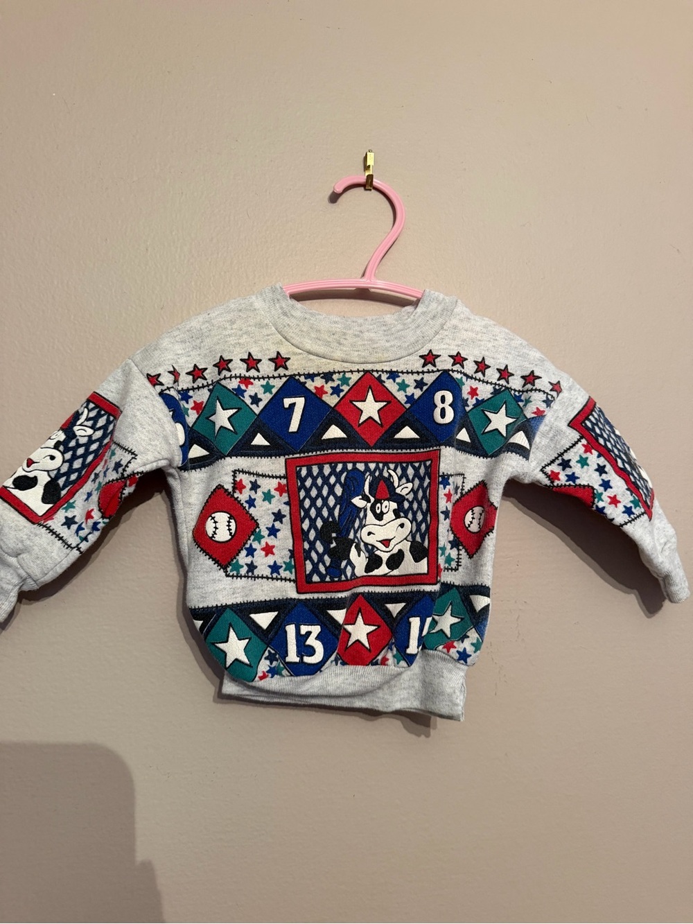 Vintage Kids Grey Graphic Pullover Sweatshirt with Stars & Numbers